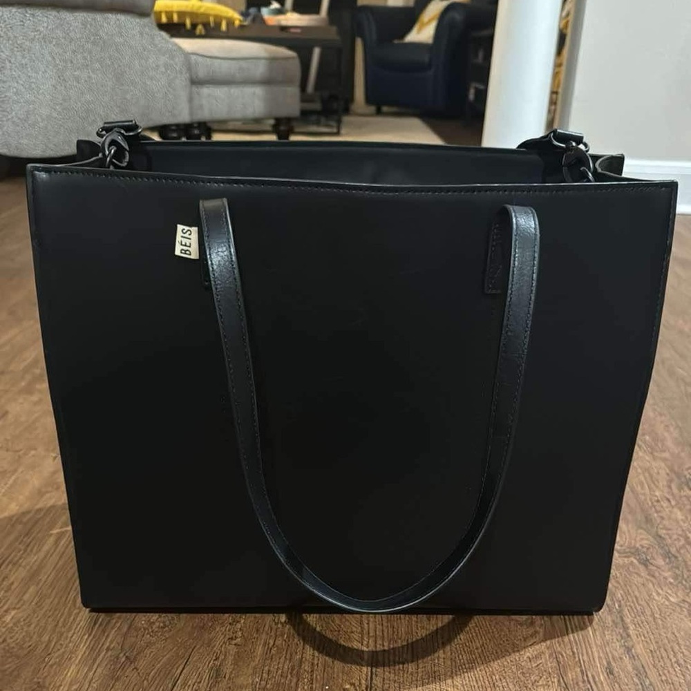 Beis Work Tote - Picture 2 of 3